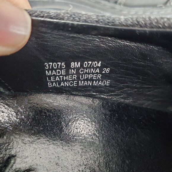 Clarks Shoes Womens Size 8 Black Leather Slip On Clogs - Picture 3 of 10